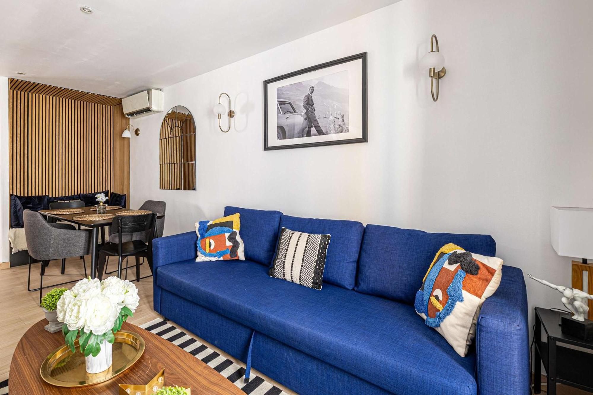 Le Contemporain Adorable Avec Petite Terrasse, Emplacement Ideal Dans Le Centre Cannes